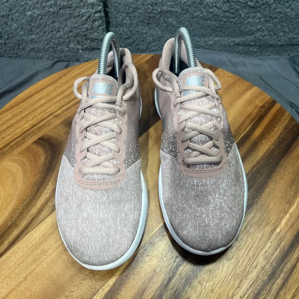 Nike Flex Experience RN 8 Women's‎ Running Shoes Rose Gold White Size 7.5